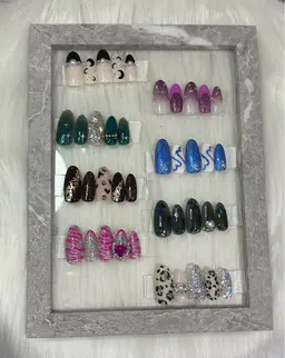 【他店ジェルオフ無料】半額価格⭐️定額デザイン※要問い合わせ