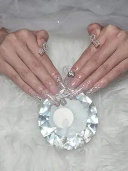 ハンドネイル 長さ出し(チップ) パーツ付け放題(オフあり)