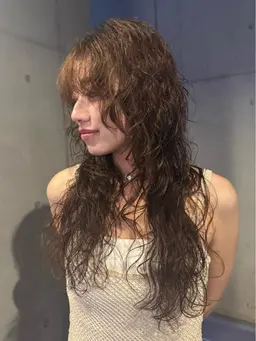 【レイヤーorボブカット】＋【似合わせケアパーマ】＋【クイックトリートメント】