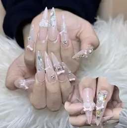 チップ長さ出し＋ゴテゴテアートやり・パーツつけ放題