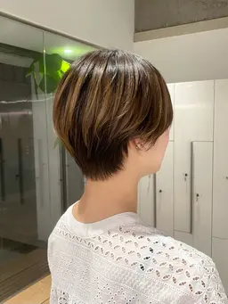 ✂︎【👱🏼カット+ワンカラー(ハンサムショート限定！※前髪無しスタイル)】