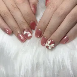 話題のマグネットネイル💅（オフなし）