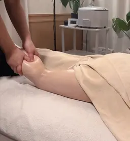【骨盤まわりや脚の重だるさ、むくみに】筋膜リンパ✨下半身集中！ 70分