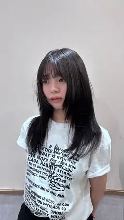【U25】顔周りレイヤーカット✂️🤍