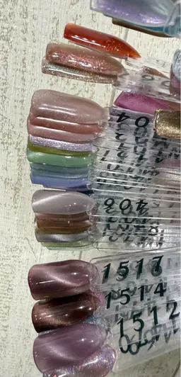 （オフあり）【モデル様募集】HANDマグネットネイル（60色からお選びいただけます）