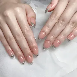 ★【NEW OPEN】★❤️ガラスorミラーorカラーフレンチ  🎀(ベース色付き)    ソフトジェルオフ無料★