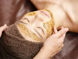 【大人気☆】ハイケアクレンジング、美白洗顔＋ハープピーリング（痛み、剥離、DTなし）＋モデリングパック　¥6000