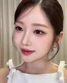 ヘアメイクアップ💞 濃いハッキリとしたメイクを希望される方はこちらに！