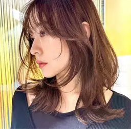 【埋まり次第終了🔥🔥】小顔似合わせカット+内部補修トリートメント✨️✨️✨️