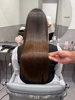 期間限定【※顔出し撮影できる方のみ】やわらか縮毛矯正+トリートメント⭐️補足説明必読でお願いします。