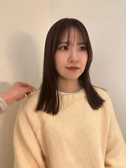 【10​〜​20代の方限定】透明感カラー＋メンテナンスカット⟡. ·