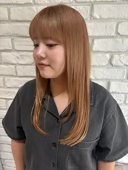 ヘッドスパ&Aujua 4stepトリートメント(ベーシック)(モデルのため平日19時〜、土日18時〜の施術になります)