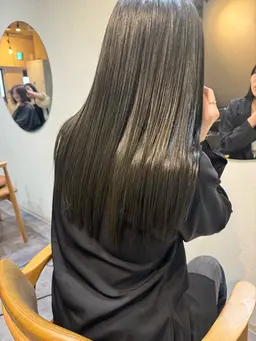 ⭐️カット+透明感カラー+艶トリートメント⭐️※ブリーチは不可