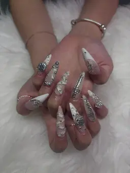 冬休み限定❄️🎀ロングネイルやり放題💕