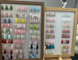 【初回オフ無料】🌟新店Open🌟当店人気NO.1長出し定額デザイン、店内サンプルからお選びいただけます、色変更可能