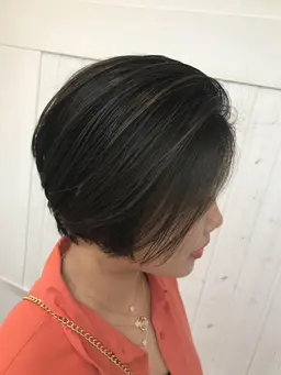 再現性にこだわった小顔似合わせカット