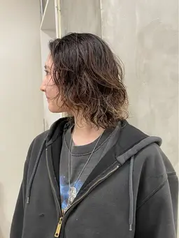 レディース初回限定¥4500💥 パーマ＆キューティクル補修トリートメント ／スパイラルパーマ