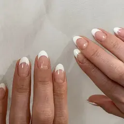 フレンチネイル（オフ込み）ベースクリア