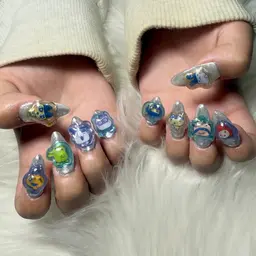 ボンボンドロップシールネイルやり放題💖(120min)