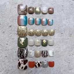 定額デザインから選べる🌟フットネイル(フットバス込)