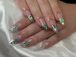 【ハンドモデル💅】ラメグラデ✨ ご新規様オフ無料💕