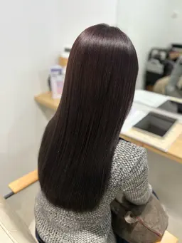 【1番人気メニュー☝🏻💞】カット潤いカラー👧カラーしながらトリートメントケアができるメニュー🫧✨