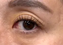 まつげパーマ&エクステ80本モデル募集🧡(予約条件必読) 下がりまつげ解消!通常¥9,000が半額以下で♪