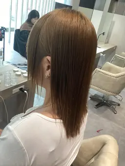 縮毛矯正➕カット(4ステップAujuaトリートメントを2,000で追加出来ます!)