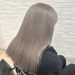 【目指せ❣️ﾊｲﾄｰﾝ🪽】2回ブリーチ➕カラー➕トリートメント