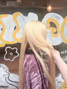 エフェクトブリーチ+カラー[ブリーチの概念を覆す、今1番ダメージしないブリーチ]