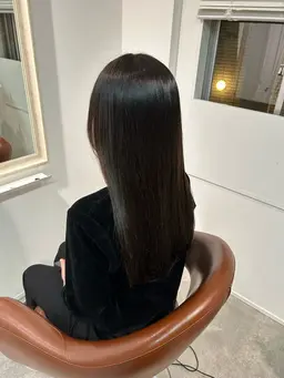 カラー+トリートメント 19:10​〜​