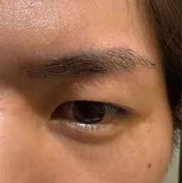 【平日1名様限定価格メニュー‼️】眉毛脱毛➕眉カット✂️【眉毛脱毛/ワックス脱毛】