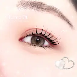 期間限定【まつげパーマ♡̴潤い惹かれる】チェモリフト 🪄🫧ラメパーマ ￥3480-