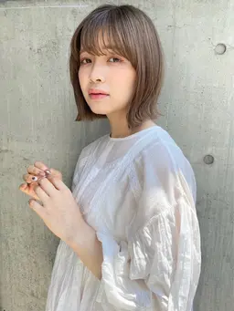 【今だけ！平日がお得🌴】似合わせカット＆ブロー ￥4230→￥2200