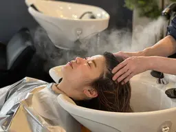 【ヘッドスパ】頭皮ケアとリラクゼーションを同時に♪