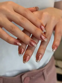 【HANDオフあり】  SNSで大人気　énoi ギャリッター💗🎀🍓🐰