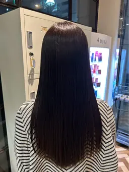 🍀縮毛矯正🍀【⠀ミニモ限定価格  3300円 】