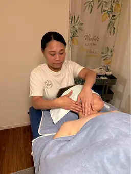 12月5名限定！モニター募集★デコルテリンパケア✗アロマタッチ（当日変更可）