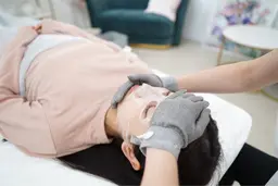 再生美容フェイシャル