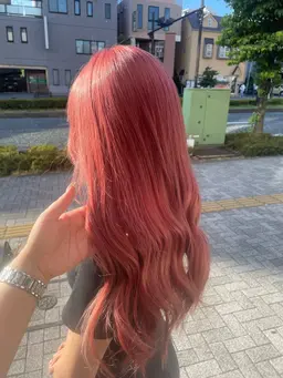 🌸学生限定🌸U23 ✨カット✨➕🩷ブリーチ🩷➕🩵カラー🩵➕💟1stトリートメント💟