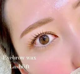 眉毛waxスタイリング🎀メイク仕上げ