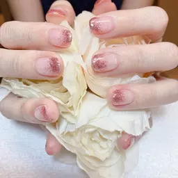 ハンドジェルネイル💅ラメグラデーション【オフあり】