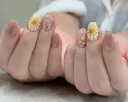 ｜💓6月限定スペシャルキャンペーン・新規オフ無料💓｜ シンプルデザイン4本アート 【オフ選択】