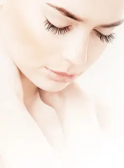 【化粧のりばつぐん!】お顔のトーンアップWAX★☆+鎮静パック付 要90分