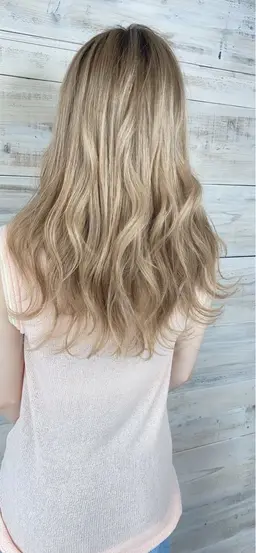 💛艶カラー＋トリートメント💛【肩下レングスの方】💁‍♀️