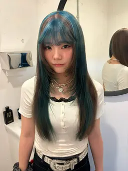 👱🏻♀️10/11月限定👱🏻♀️designcolor ケアブリーチ使用 【u24】treatment付🫧