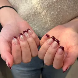 限定特価🉐ミニモ限定🎀✨【オフ込み！】　フレンチネイル10本💎ベースカラーもOK！！💎