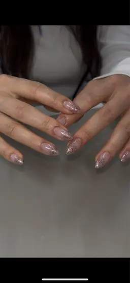 【ご新規様オフ無料】ラメグラデーション✨