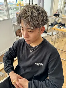【メンズカット＋ツイストスパイラルパーマ】