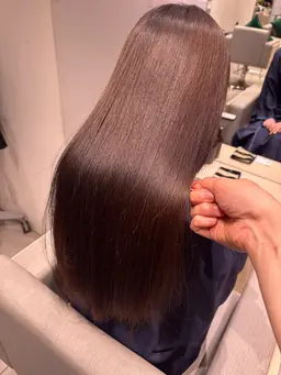 乾かすだけでサラ艶髪‪⸜♡⸝‍‬艶々縮毛矯正🎀